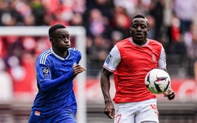  斯特拉斯堡防守固若金汤，零封兰斯拿下关键战役